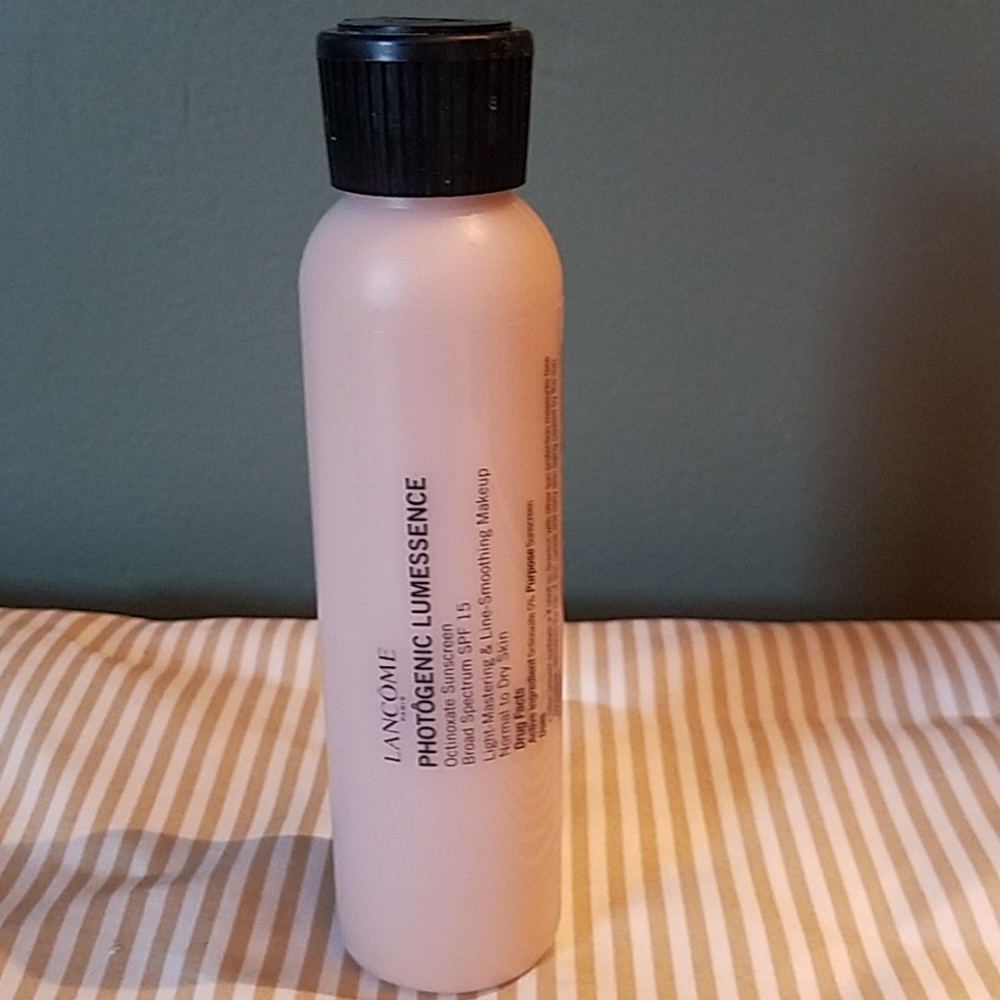 Lancome Photogenic Lumessence Buff 4 Discontinued